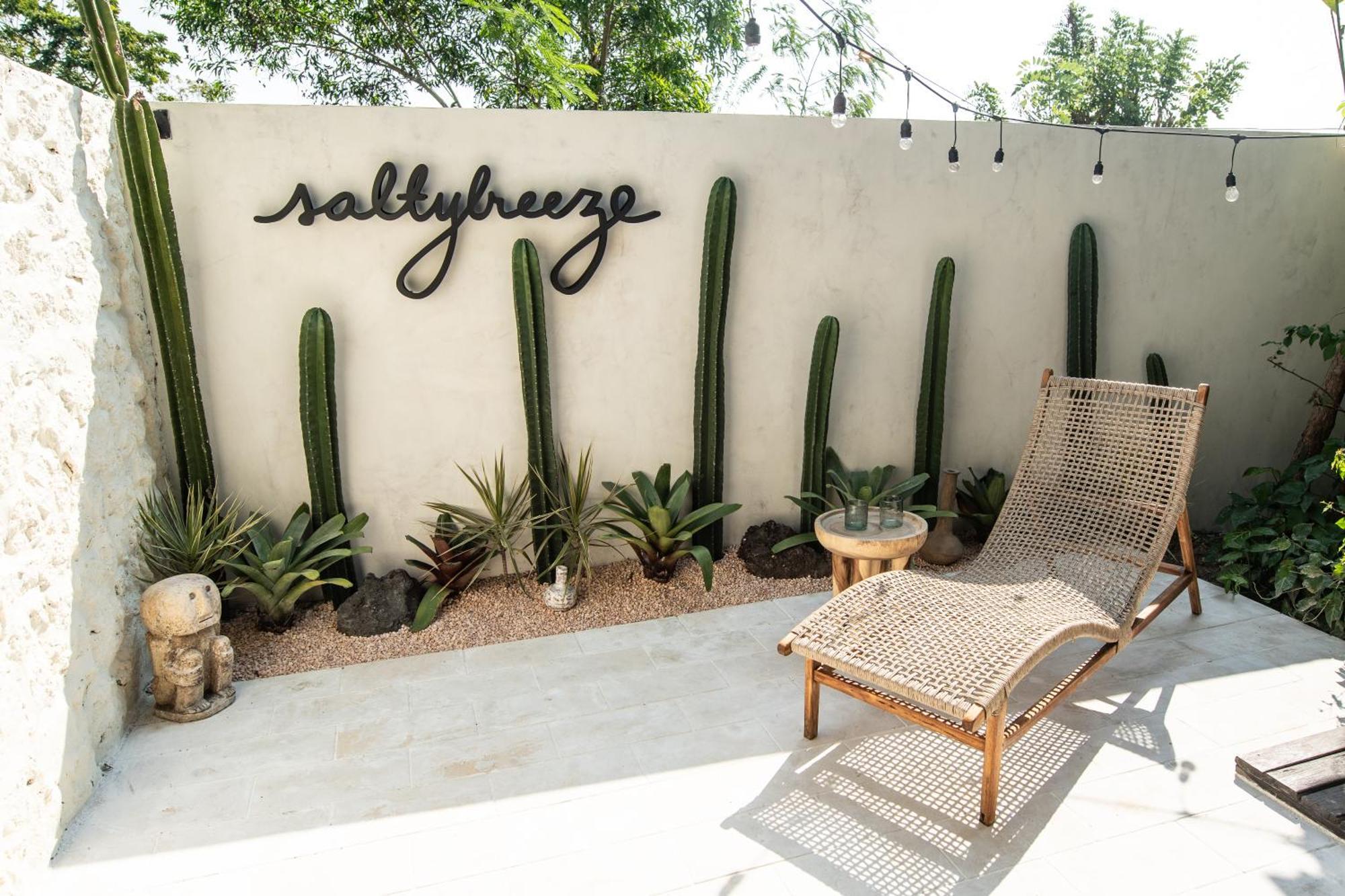Hotel Salty Breeze Bali Ungasan Exterior foto