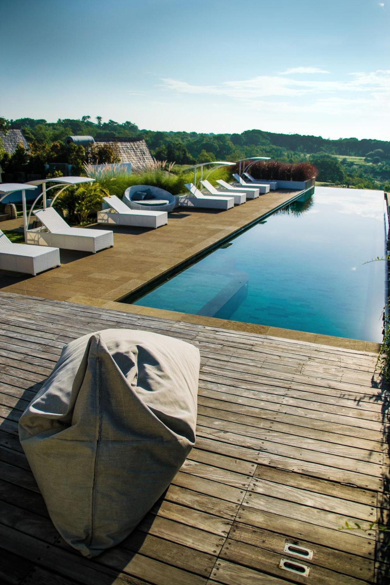 Hotel Salty Breeze Bali Ungasan Exterior foto